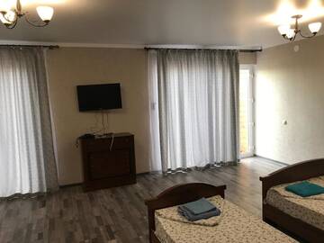 Фото номера Четырехместный номер Делюкс Гостевой дом Guest House Evkalipt г. Очамчира 15